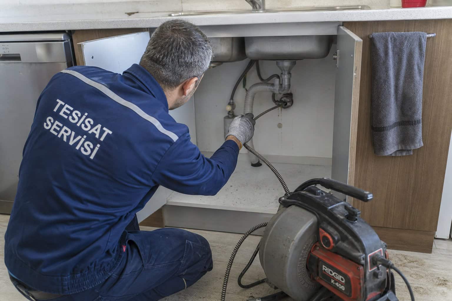Lavabo altı bağlantıya yapılan teknik müdahale